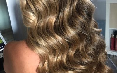 Melena divina con maravillosas ondas rubias